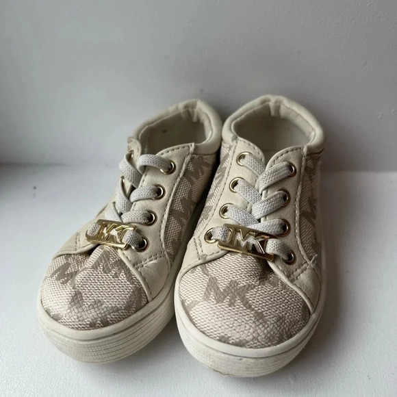 Michael Kors Sneakers Shoes | Size  5 Toddler - Picture 4 of 10